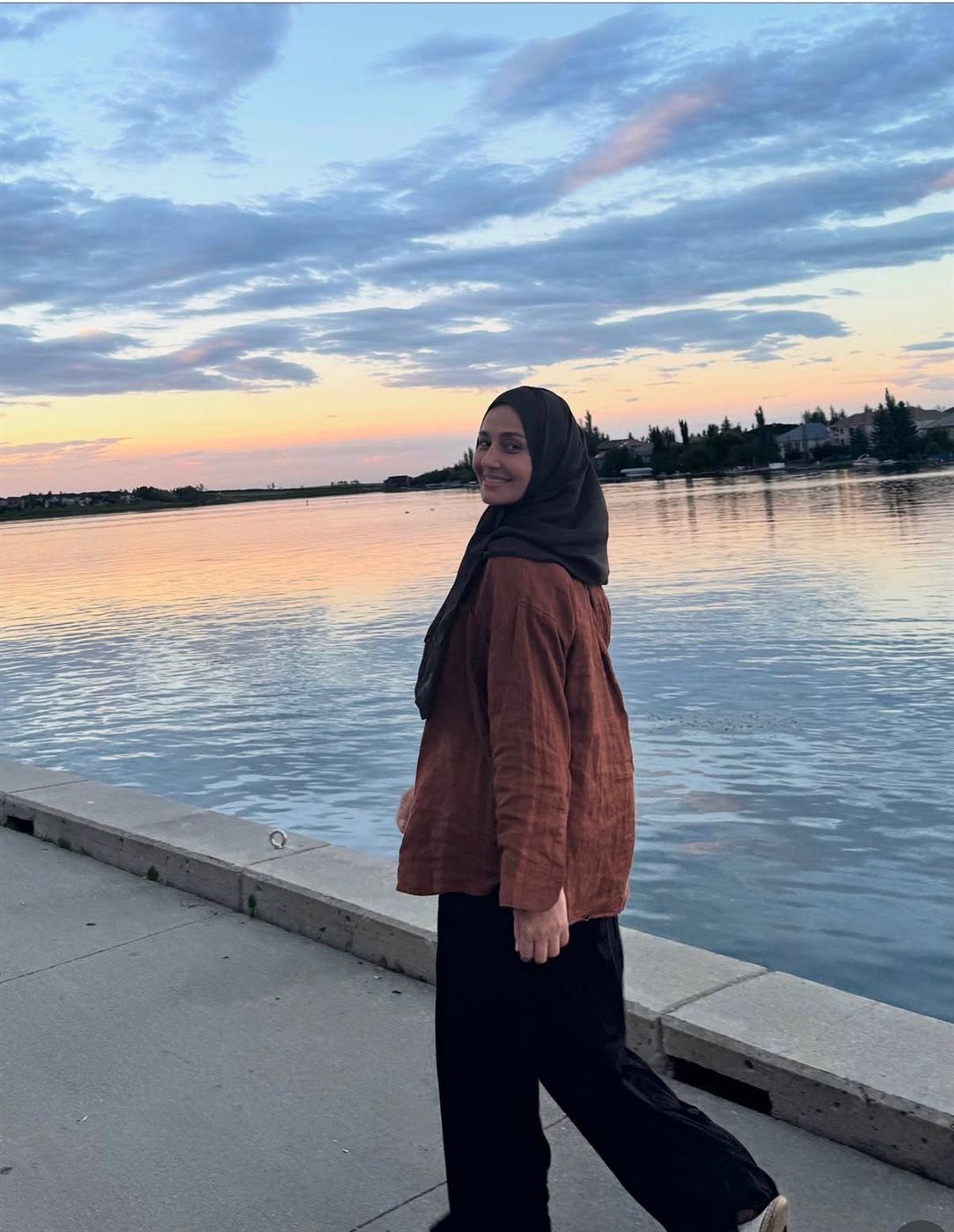 الفنانة حلا شيحة