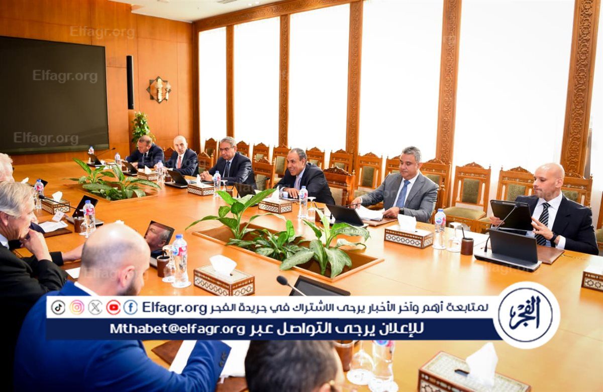 وزير يبحث الأوضاع في غزة والسودان مع عضوا مجلس الشيوخ الأمريكي 