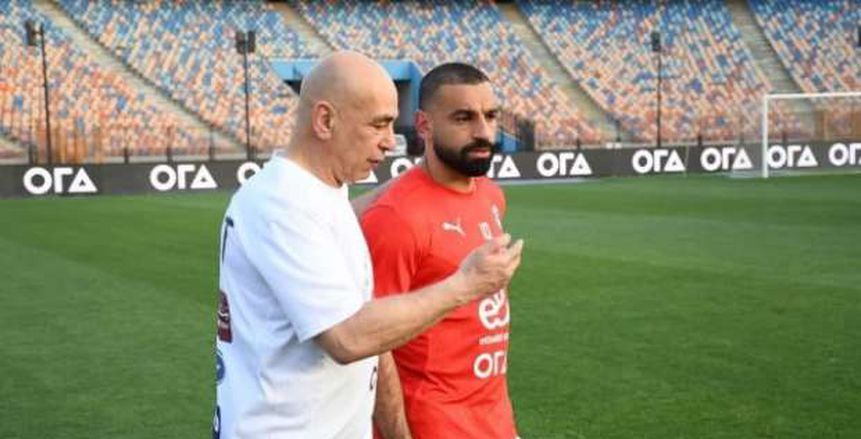 «لازم نحترم المنافس».. شوبير يتوقع تشكيل منتخب مصر في مباراة إثيوبيا «لازم نحترم المنافس».. شوبير يتوقع تشكيل منتخب مصر في مباراة إثيوبيا