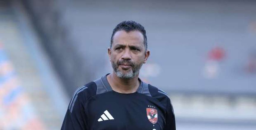 سامي قمصان يرفض عرضا تدريبيا في الأهلي (خاص) سامي قمصان يرفض عرضا تدريبيا في الأهلي (خاص)