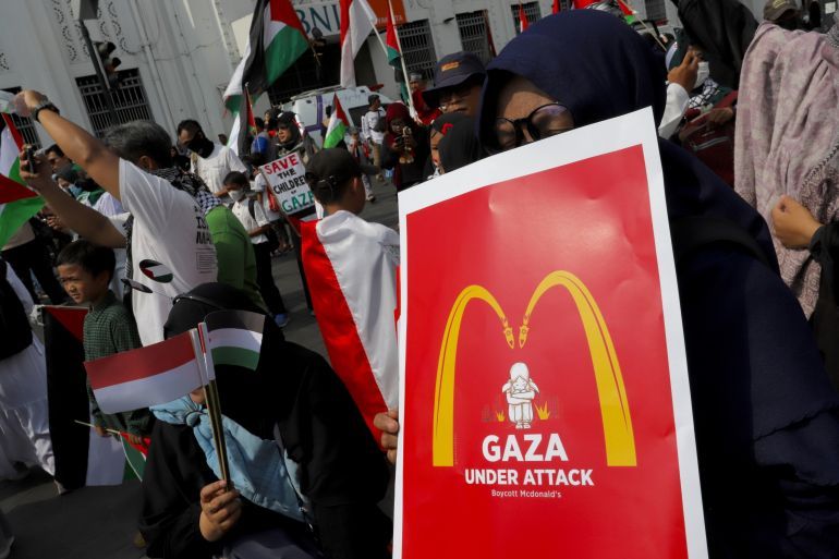 Yogyakarta, Indonesia. November 11, 2023. Pro-Palestinian protesters carried posters calling for a boycott of products affiliated with Israel, the Indonesian Ulema Council also banned these products.