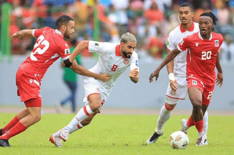 الصورة عدد 1 ـ منتخب تونس فاز بصعوبة على غينيا الاستوائية