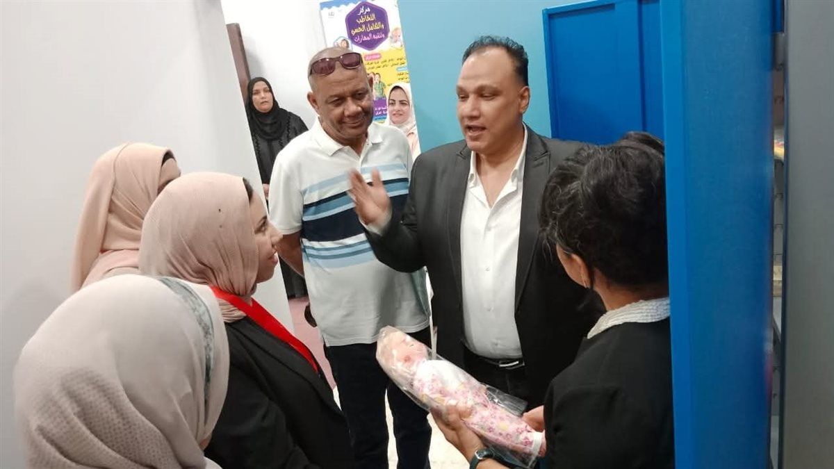 وكيل الشباب والرياضة بالفيوم يفتتح مركز التخاطب وتنمية المهارات والتكامل الحسي بالشواشنة