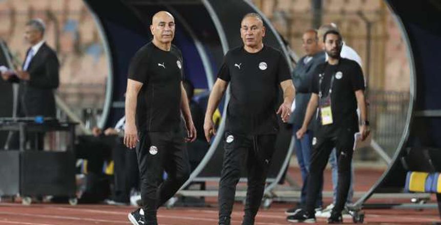 مايفوتكش| قرار «فيفا» يفاجئ حسام حسن ورحيل مهاجم الأهلي وفرمان الزمالك مايفوتكش| قرار «فيفا» يفاجئ حسام حسن ورحيل مهاجم الأهلي وفرمان الزمالك