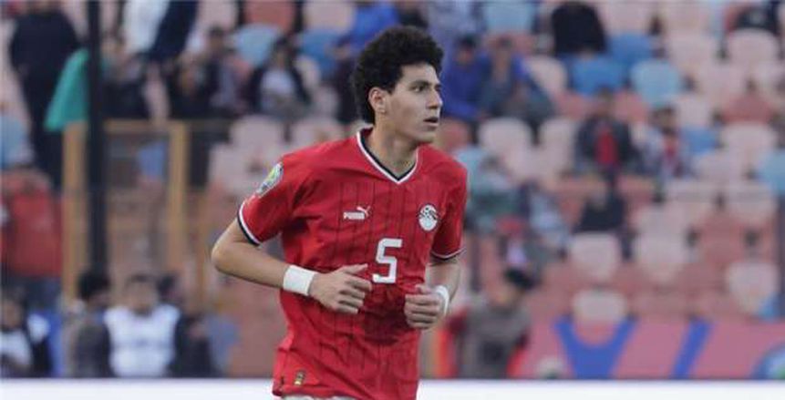 بيرشوت يتعادل مع جينت في المشاركة الأساسية الأولى لـ عمر فايد بيرشوت يتعادل مع جينت في المشاركة الأساسية الأولى لـ عمر فايد