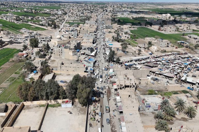 صورة جوية لمنطقة ريف ديرالزور الشرقي الواقعة تحت سيطرة قسد_