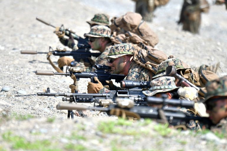 epaselect epa12285577 Soldiers of the U.S. Marine Corps Forces take aim as South Korea and the United States conduct combined drills on the coast of Pohang, North Gyeongsang Province, southeastern South Korea, 06 August 2025. The Korea Marine Exercise Program, which kicked off 21 July, involved some 2,500 troops, including U.S. Marines from Okinawa, Japan. EPA/YONHAP SOUTH KOREA OUT
