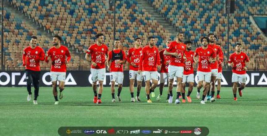 12 لاعبا من الأهلي والزمالك في قائمة المنتخب لمعسكر سبتمبر (خاص) 12 لاعبا من الأهلي والزمالك في قائمة المنتخب لمعسكر سبتمبر (خاص)