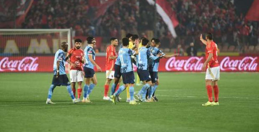 فيديو.. أهداف مباراة الأهلي وبيراميدز في الدوري.. الكرتي يسجل الأول فيديو.. أهداف مباراة الأهلي وبيراميدز في الدوري.. الكرتي يسجل الأول