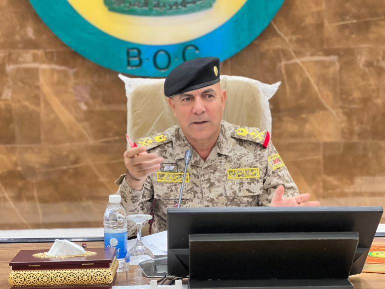 قائد عمليات بغداد الفريق الركن وليد خليف التميمي الصفحة الرسمية لعمليات بغداد فيس بوك