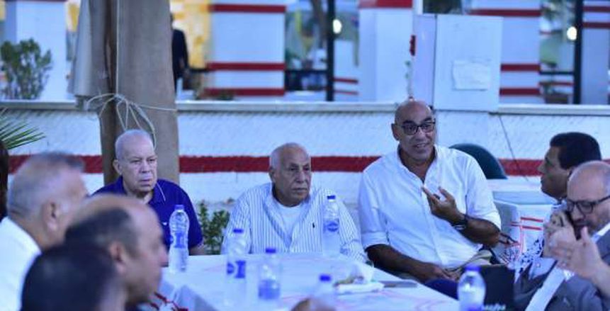 «الفرصة الأخيرة».. إعادة أرض أكتوبر إلى نادي الزمالك بشروط صارمة.. اعرف التفاصيل «الفرصة الأخيرة».. إعادة أرض أكتوبر إلى نادي الزمالك بشروط صارمة.. اعرف التفاصيل