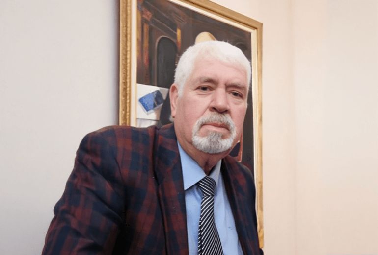 مجدي ممدوح الفكر الناقد يفند الإداعات بإمتالك الحقيقة المطلقة (الجزيرة)