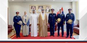 رئيس الجمارك: تحقيق مراكز الخدمات الحكومية الفئتين البلاتينية والذهبية نتاج توجيهات سمو ولي العهد رئيس مجلس الوزراء ودعم معالي وزير الداخلية - زاجل الإخباري