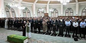 رئيس الوزراء يؤدي صلاة الجنازة على الدكتور علي المصيلحي بمسجد الشرطة بـ 6 أكتوبر - زاجل الإخباري