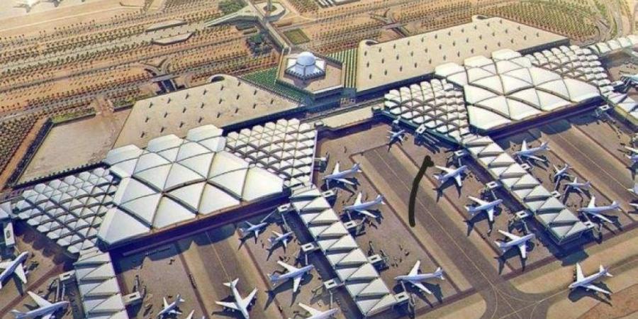 مطار الملك خالد الدولي يحقق المركز 24 في قائمة «سكاي تراكس» 2025 - زاجل الإخباري