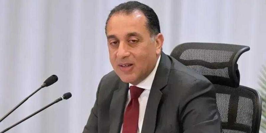 رئيس الوزراء يهنئ الرئيس السيسي بمناسبة الاحتفال بعيد العمال - زاجل الإخباري