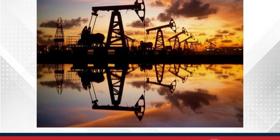 ارتفاع النفط بنسبة قليلة عقب انخفاضه لأدنى مستوى في 4 سنوات - زاجل الإخباري