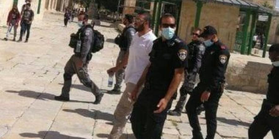 قوات الاحتلال تعتدى على المعالم التاريخية الملاصقة للمسجد الأقصى - زاجل الإخباري
