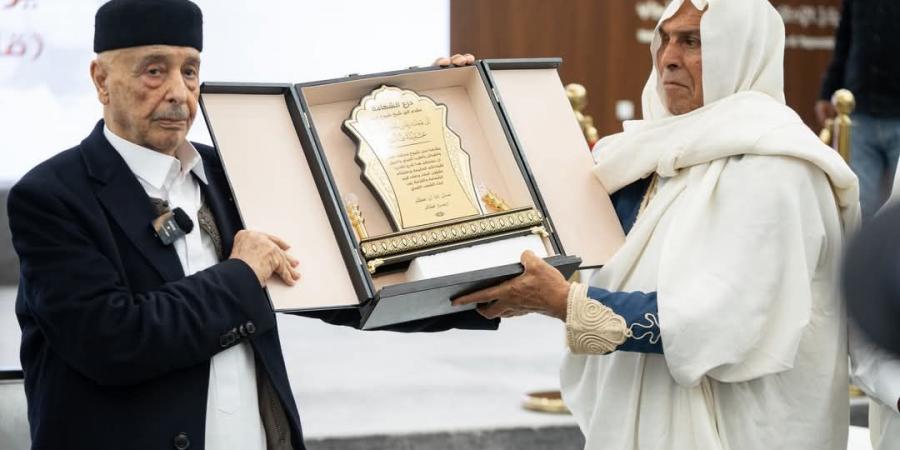 وفد من شيوخ وقبائل غرب ليبيا يعرض مطالبه أمام المستشار صالح في القبة - زاجل الإخباري