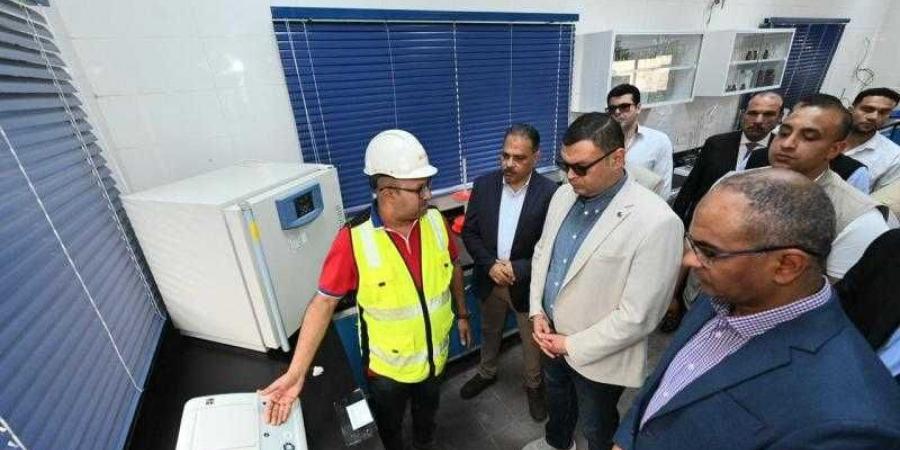 وزير الإسكان ومحافظ الشرقية يبدأن جولة تفقدية بعدد من مشروعات المياه والصرف الصحي - زاجل الإخباري
