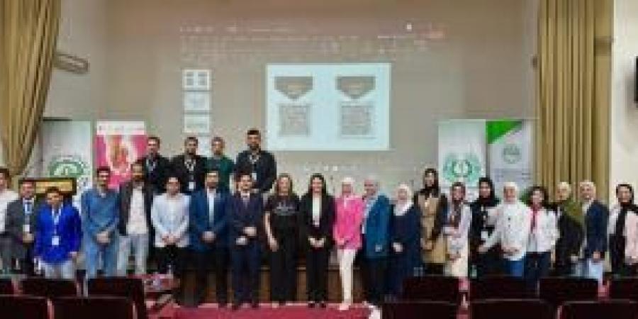 كلية الصيدلة في "الزيتونة" تنظّم نشاطًا توعويًا حول سرطان الثدي بالتعاون مع مركز الحسين للسرطان‎ - زاجل الإخباري