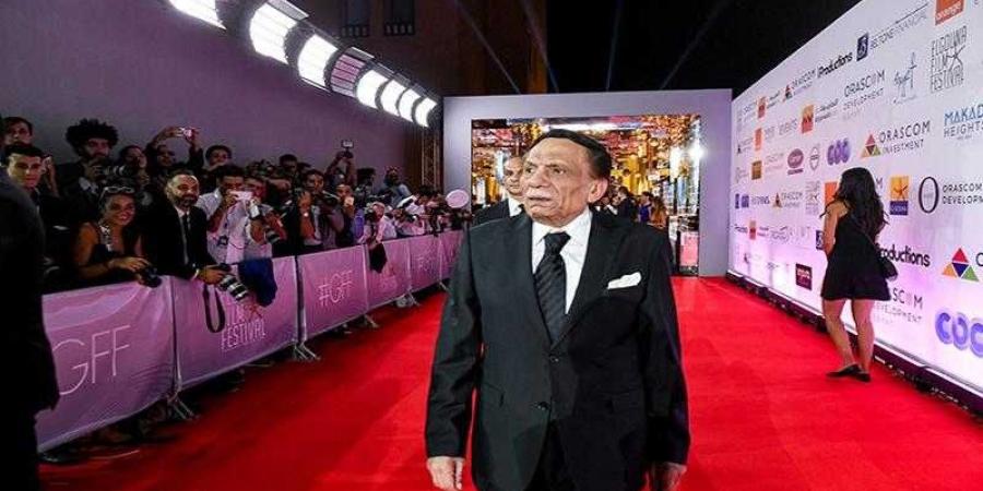 عادل إمام.. كيف ظل نجمًا متألقًا رغم تقلبات أذواق الجماهير؟.. فيديو - زاجل الإخباري