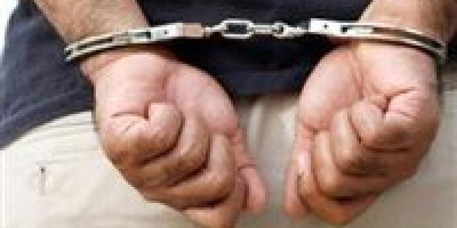 عاطلان تخصصا في الاستيلاء على أموال المواطنين بالنزهة.. والأمن يلاحقهما - زاجل الإخباري