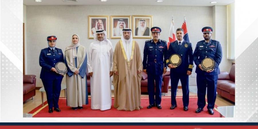 رئيس الجمارك: تحقيق مراكز الخدمات الحكومية الفئتين البلاتينية والذهبية نتاج توجيهات سمو ولي العهد رئيس مجلس الوزراء ودعم معالي وزير الداخلية - زاجل الإخباري