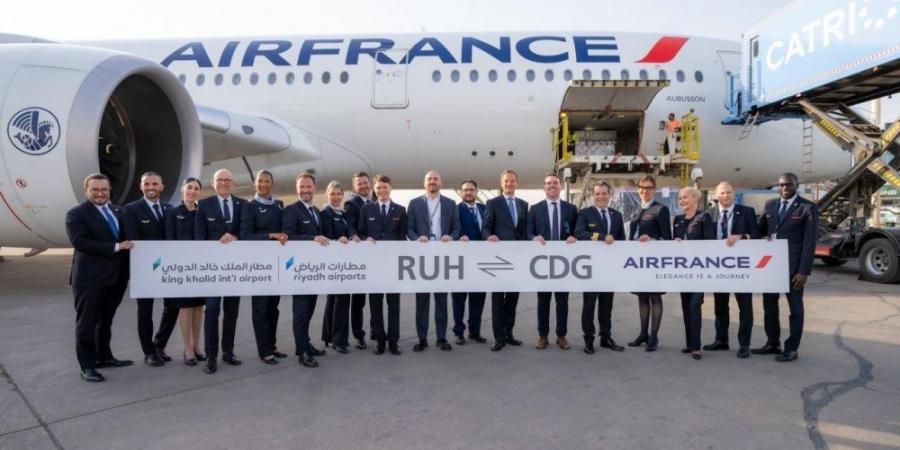 الخطوط الجوية الفرنسية تعلن عن إطلاق خط الرياض- باريس المباشر في 20 مايو الجاري ضمن أكثر من 300 وجهة عالمية - #عاجل - زاجل الإخباري