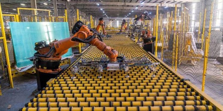 14.8 مليون متر مربع إنتاج «دبي للاستثمار» من الزجاج 2024 - زاجل الإخباري