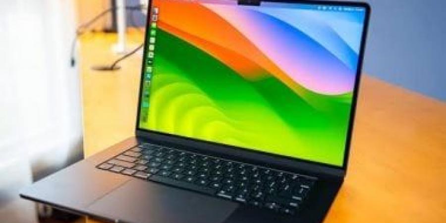 تسريب: آبل تخطط لإطلاق ماكبوك منخفض التكلفة بمعالج آيفون A18 Pro فى 2025 - زاجل الإخباري