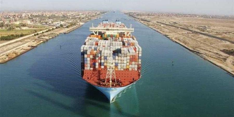 قناة السويس: حركة الملاحة منتظمة ولم تتأثر بحادث غرق الحفار ADMARINE12 - زاجل الإخباري