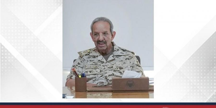القائد العام لقوة دفاع ‏البحرين يجتمع بحضور وزير شؤون الدفاع ورئيس هيئة الأركان والمستشار للشؤون المالية والفنية بالقيادة العامة لقوة دفاع البحرين مع عدد من كبار الضباط بقوة دفاع ‏البحرين - زاجل الإخباري