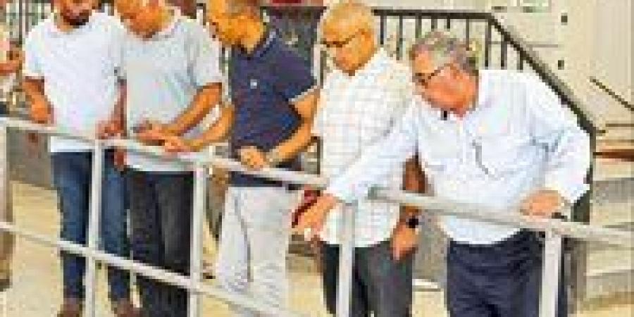 رئيس جهاز مدينة القاهرة الجديدة يتفقد محطة صرف صحي رقم 12 بالتجمع الثالث - زاجل الإخباري