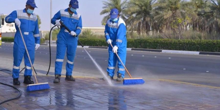 3899 موظفا يراقبون إزالة 25 مليون طن نفايات - زاجل الإخباري