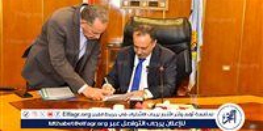 محافظ أسيوط يعتمد نتيجة الدور الثاني للشهادة الإعدادية بنسبة نجاح 71.43% للعامة و85.15% للمهنية - زاجل الإخباري