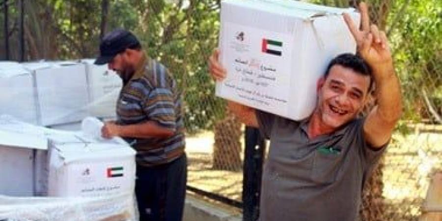 قافلة جديدة من المساعدات الإنسانية الإماراتية تصل إلى غزة - زاجل الإخباري