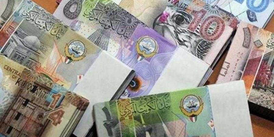 أسعار الدينار الكويتى في مصر اليوم الإثنين - زاجل الإخباري