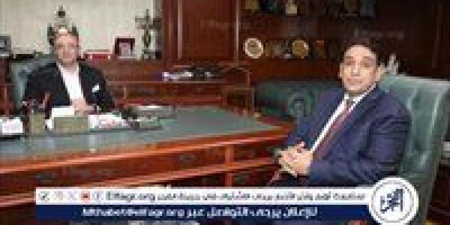 محافظ بني سويف يستقبل السكرتير المساعد الجديد ويؤكد: المرحلة القادمة تتطلب تكثيف العمل الميداني - زاجل الإخباري