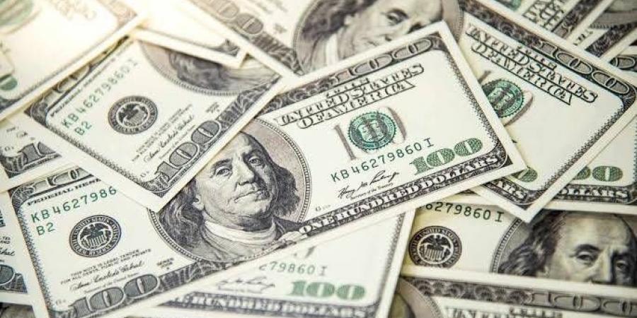 انخفاض الدولار بعد إعلان ترامب إقالة ليزا كوك من المركزي - زاجل الإخباري