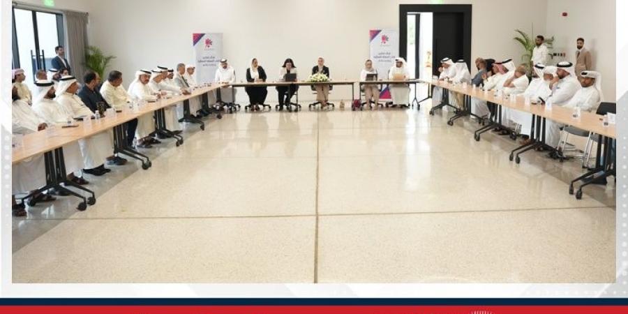 وزيرة شؤون الشباب تترأس الاجتماع الأول للجنة التعاون بين وزارة شؤون الشباب ومراكز تمكين الشباب - زاجل الإخباري