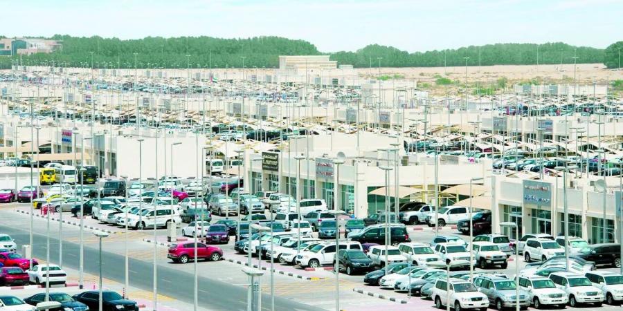 «عودة المدارس» ترفع الطلب على السيارات العائلية في الإمارات - زاجل الإخباري