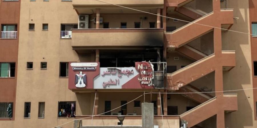 ممرضة أميركية تروي تفاصيل لحظات العدوان الإسرائيلي على مجمع ناصر الطبي - زاجل الإخباري