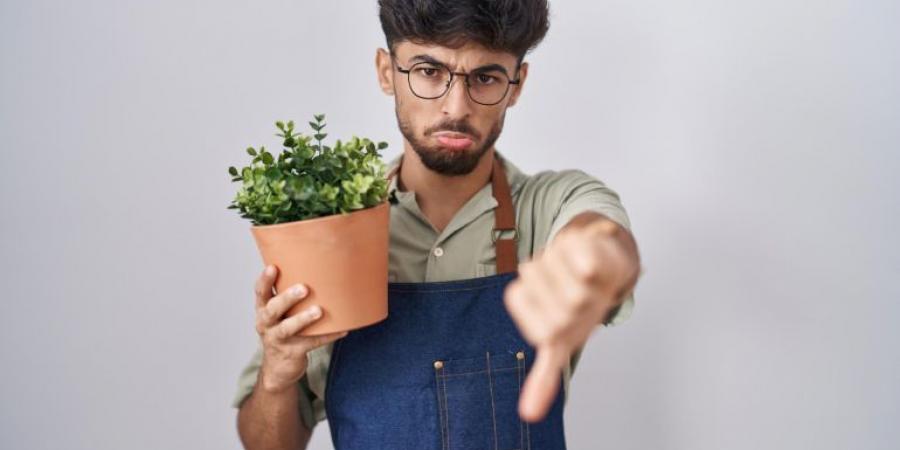 10 مشتتات في الغرفة تسرق راحتك.. تجنبها لنوم أفضل - زاجل الإخباري