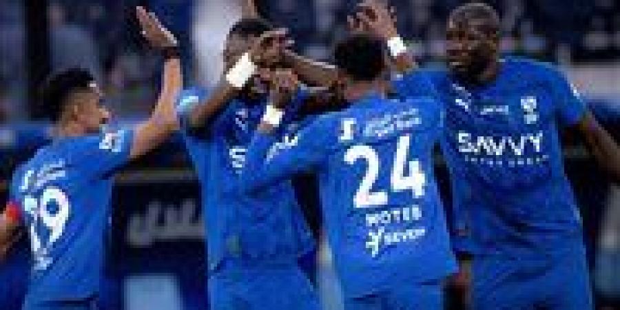 الهلال يهزم الرياض بثنائية في الدوري السعودي - زاجل الإخباري