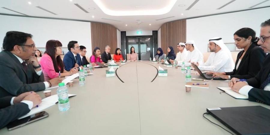 7.02 مليار دولار التجارة غير النفطية بين الإمارات وفيتنام في النصف الأول 2025 - زاجل الإخباري