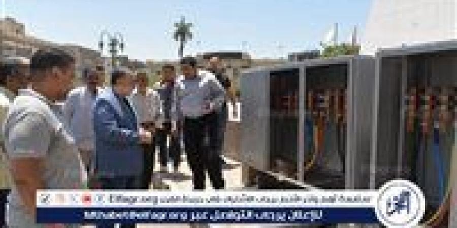 محافظ أسيوط يتفقد أعمال رفع كفاءة الشبكة الكهربائية بالديوان العام ودار الضيافة - زاجل الإخباري