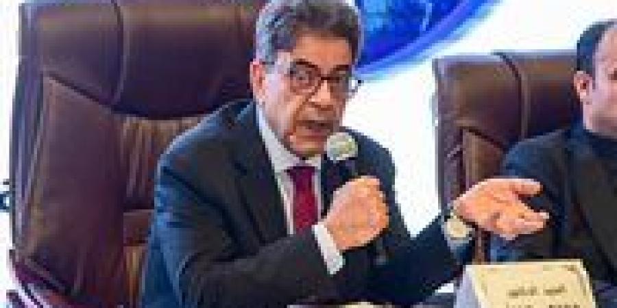 نقيب البيطريين يناشد الرئيس والوزراء لحل مشكلات أطباء الصناديق وصرف مرتباتهم المتأخرة - زاجل الإخباري