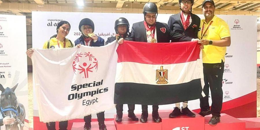 8 ميداليات حصاد بعثة الأولمبياد الخاص المصري للفروسية بإقليمية العين 2025 - زاجل الإخباري