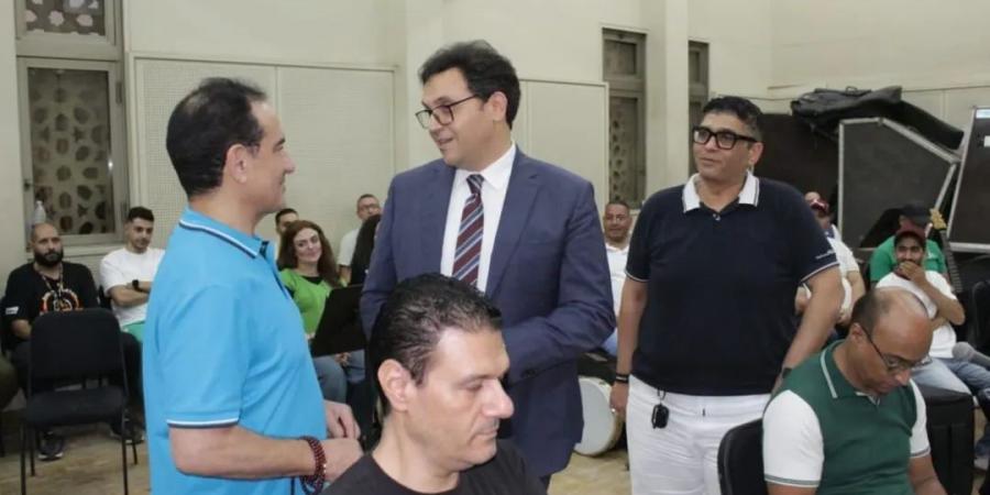 وزير الثقافة يشهد بروفة النجم محمد ثروت لاحتفالية المولد النبوي بدار الأوبرا ويُشيد بمشاركته - زاجل الإخباري